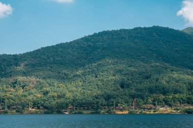 Ogyeonji Pond Songhae Parkı ve Daegu Dağı, Kore