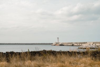 Jeju Olle, Kore Jeju adasındaki liman manzarası.