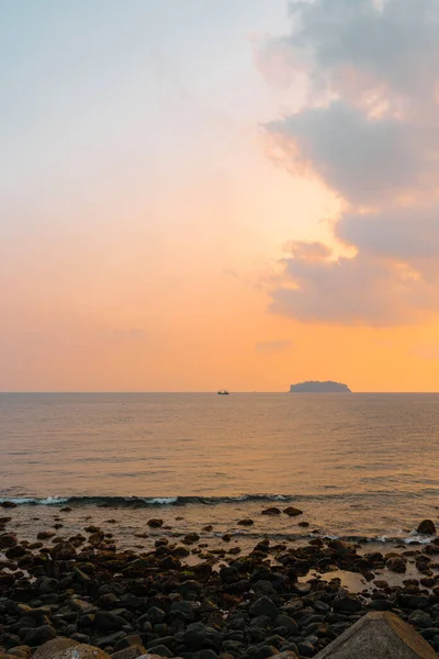 Vista Del Mar Atardecer Seogwipo Isla Jeju Corea — Foto de Stock