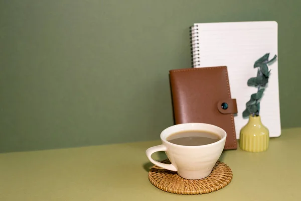 Notebook Cup Coffee Desk Khaki Green Background — Foto de Stock