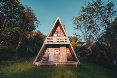 Bir Frame House Sonbahar gitmeden önce yaz sabahında