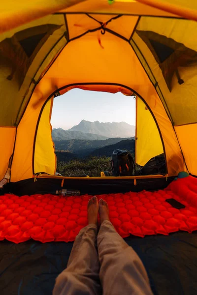 Yellow Camping Mountain Mountain View Morning — Stockfoto