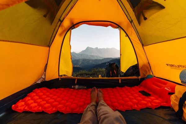 Yellow Camping Mountain Mountain View Morning — Foto Stock