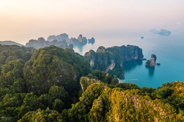 Summer View Rocky Mountains Sea Tropical Morning Krabi — стоковое фото