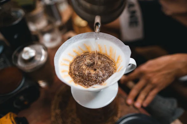 Closeup Hands Barista Make Coffee Drip Coffee — Stockfoto