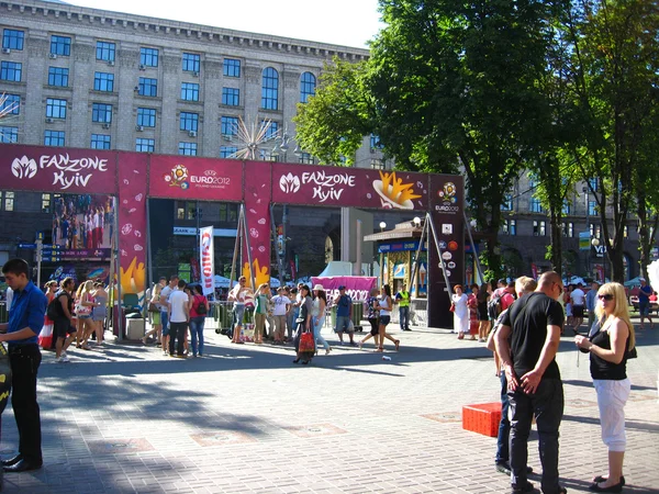Zona de fãs no centro de Kiev — Fotografia de Stock