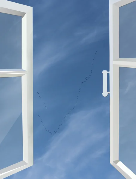 Fenster zum blauen Himmel geöffnet — Stockfoto