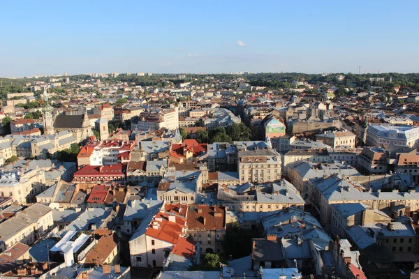 Вид на крыши домов во Львове — стоковое фото