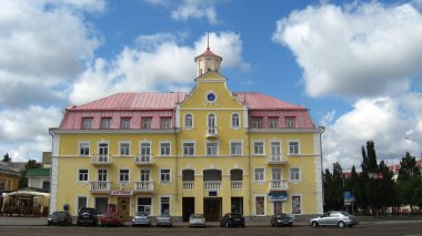 chernigov şehir alanında güzel bina