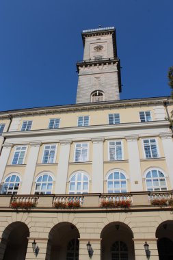 lvov Merkezi belediye binasının Kulesi