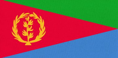 Eritre bayrağı. Kumaş yüzeyinde Eritre bayrağı. Kumaş dokusu. Arkaplanda Eritre 'nin ulusal sembolü. Afrika ülkesi