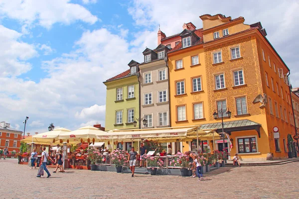 Warszawa Polska Lipca 2019 Turyści Podróżują Przez Starą Warszawę Ludzie — Zdjęcie stockowe