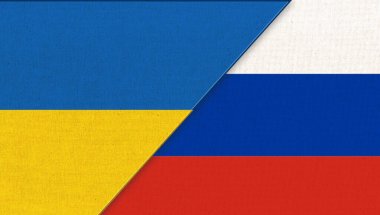 Resimde Ukrayna ve Rusya bayrakları var. Ukrayna bayrağı ve Rusya-3 boyutlu illüstrasyon. İki Bayrak Birleştirildi. Ukrayna ve Rusya 'nın çifte bayrağı. Ukrayna ve Rus devlet bayrakları