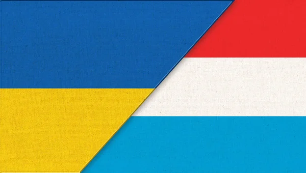 Ukrayna Lüksemburg Bayrağı Kumaş Yüzeyinde Ukrayna Lüksemburg Bayrakları Var Bayrak — Stok fotoğraf