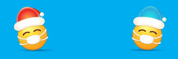 Banner horizontal vectorial navideño con pegatina Emoji funky con máscara de protección médica en la boca y sombrero rojo de Santa Claus aislado sobre fondo azul. amarillo santa doctor sonrisa cara carácter conjunto — Archivo Imágenes Vectoriales