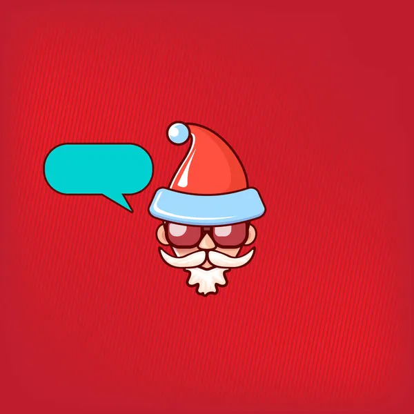 Cabeza de Santa Claus con sombrero rojo de Santa y gafas de sol hipster y burbuja de habla aislada sobre fondo rojo. Etiqueta de Santa Claus o diseño de pegatina. Tarjeta de felicitación de Navidad plantilla — Archivo Imágenes Vectoriales