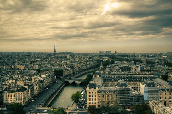 View on Paris from Notre Dame de Paris, HDR with moody sky — Stock Photo, Image