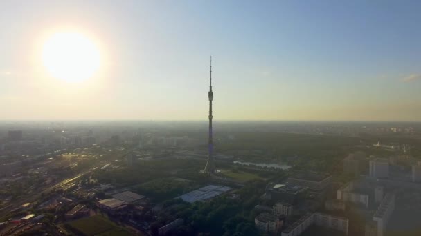 Wieża telewizyjna Ostankino. Moskwa, Rosja — Wideo stockowe