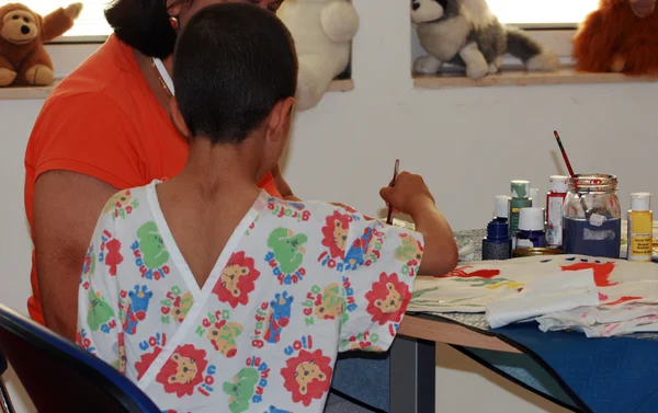 paedeiatrics içinde gönüllü