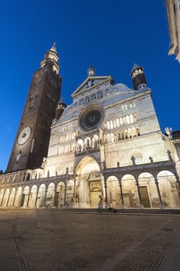 Cremona, Duomo