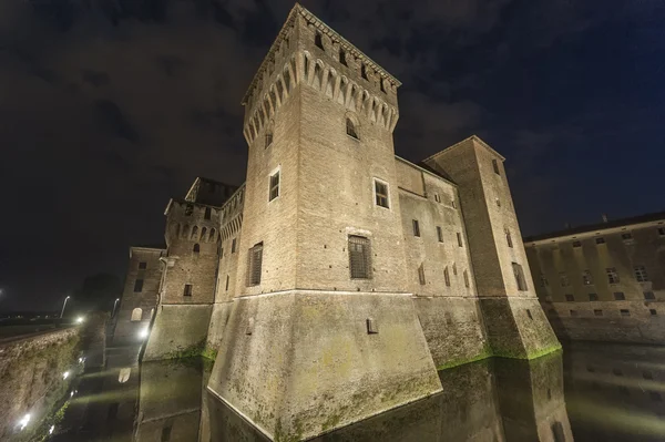 Mantua, castillo de noche —  Fotos de Stock