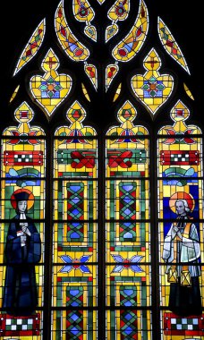 lekeli cam fougeres - kilise,