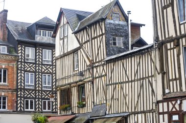 Bernay
