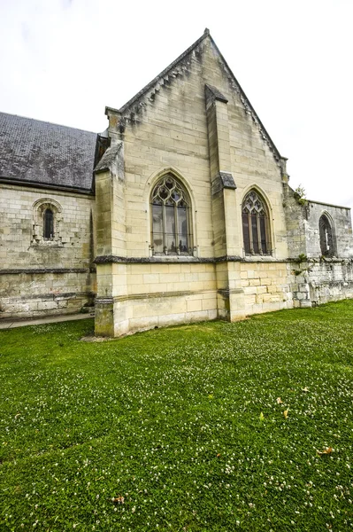 Brionne - Ruinas de la iglesia — Foto de Stock