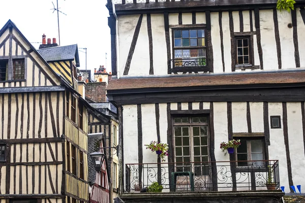 Rouen - exteriér hrázděných domů — Stock fotografie