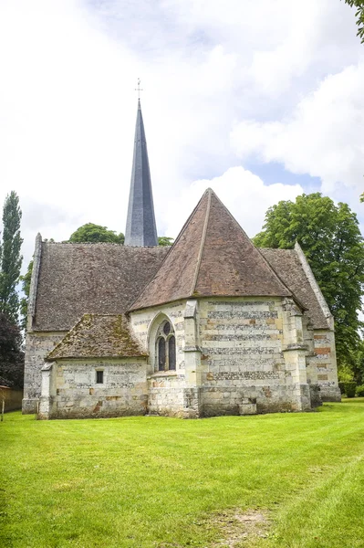 Antigua iglesia en Normandía — Foto de Stock