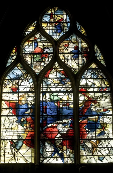 Cathedral of Senlis, stained glass — Stock Photo, Image