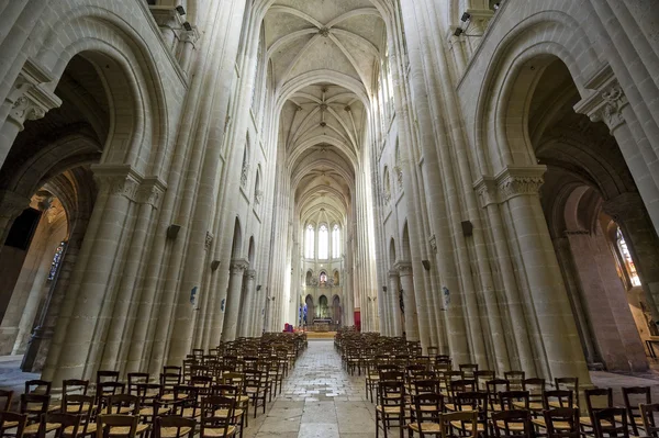 Katedra senlis, wnętrza — Zdjęcie stockowe