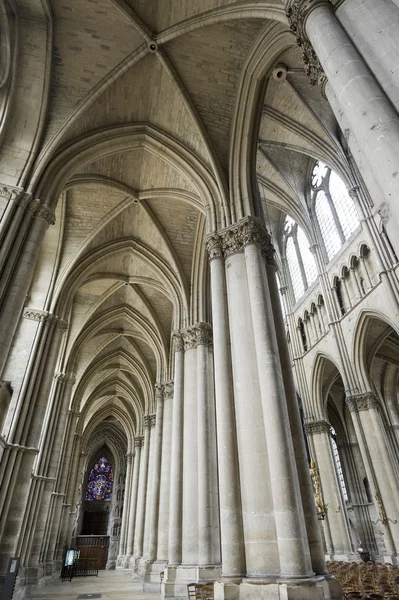 Cathedral of Reims - Interior — Stock Photo, Image