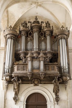 Saint-Mihiel (Fransa) - kilise organ