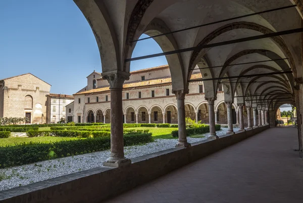 San Benedetto Po - Chiostro dell'Abbazia — Foto Stock