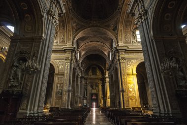 Ferrara - katedral iç