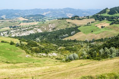 tepeler ve calanques İtalya