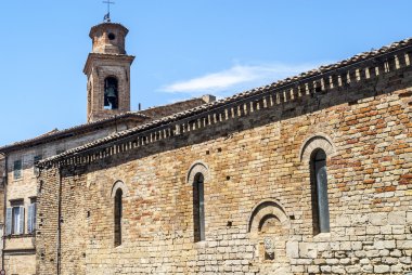 MONTERUBBIANO (yürüyüşleri)