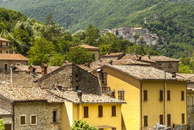 salaria yol boyunca eski kasabalar