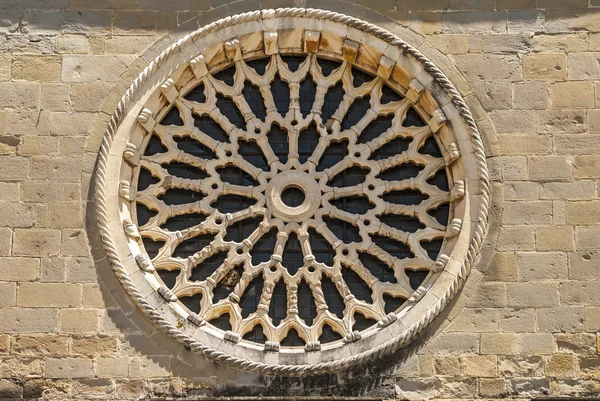 Amatrice - rozeta Sant'Agostino Kościół — Zdjęcie stockowe