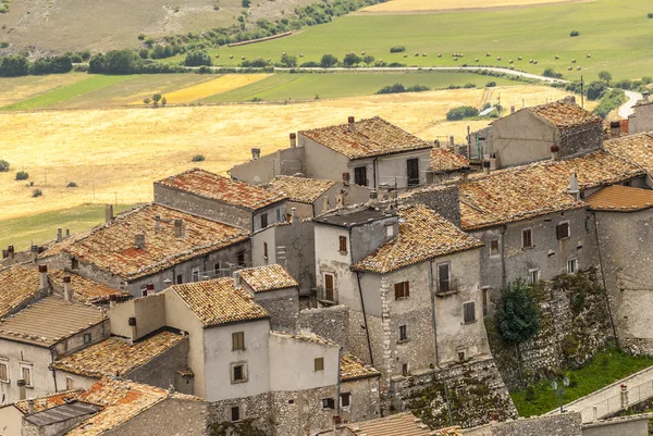 Castel del monte, widok — Zdjęcie stockowe