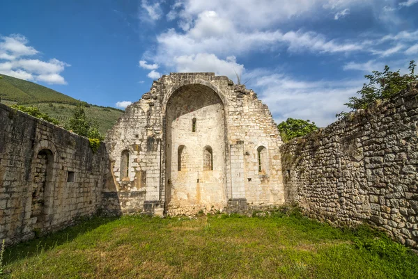 Rovine della chiesa in Umbria — Foto Stock