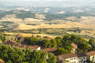 Volterra (Toskonya panoramik görünümü)
