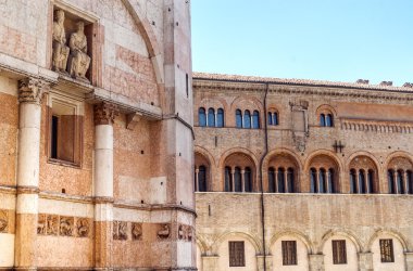 Parma - tarihi binalar