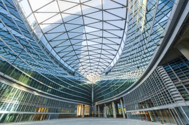Modern ofis binaları Milano (Lombardy İtalya)