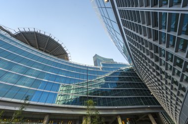 Modern ofis binaları Milano (Lombardy İtalya)
