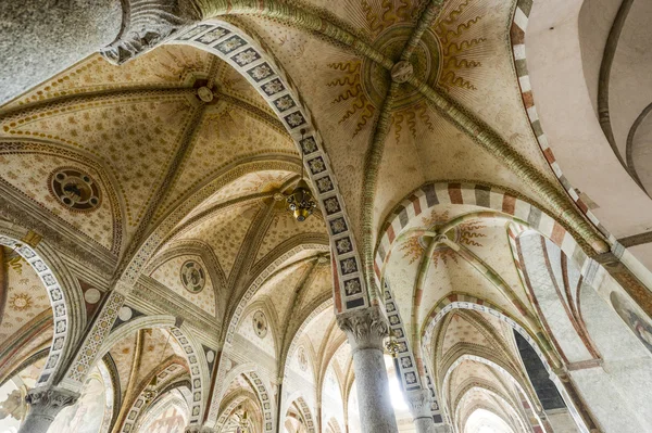 Santa Maria delle Grazie (Milan), interior — Stock Photo, Image