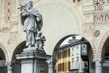 Vigevano: Piazza Ducale