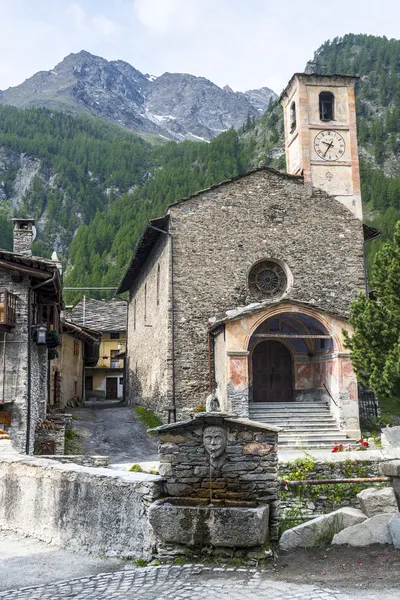 Chianale (Alpes italianos ) — Fotografia de Stock