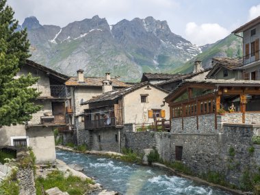 Chianale (İtalyanca Alps)
